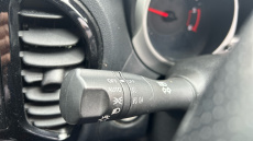 Nissan Juke 1.5 dCi N-Connecta 5dr Diesel Hatchback